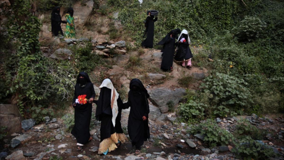 o fetita de numai 8 ani a murit in noaptea nuntii dupa ce sotul ei de 40 de ani a facut sex cu ea