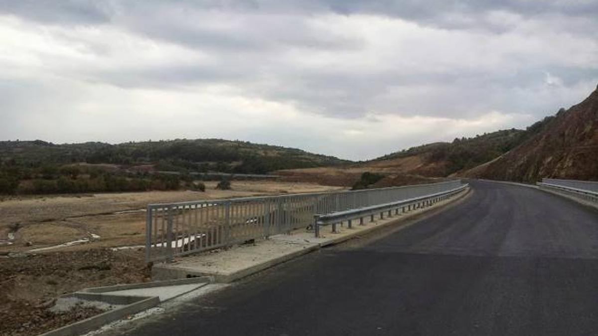 dupa 7 decenii a fost inaugurat imagini cu drumul pe care romanii vor putea ajunge in grecia in 6