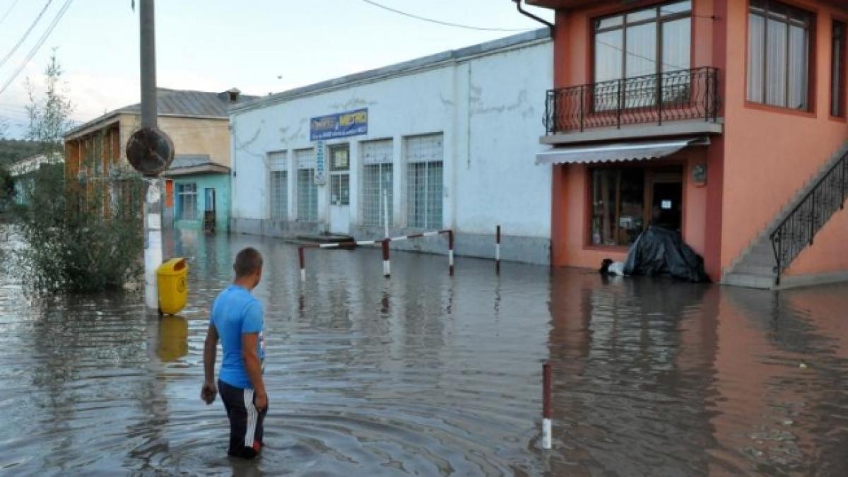 codul portocaliu de inundatii din galati prelungit pana duminica