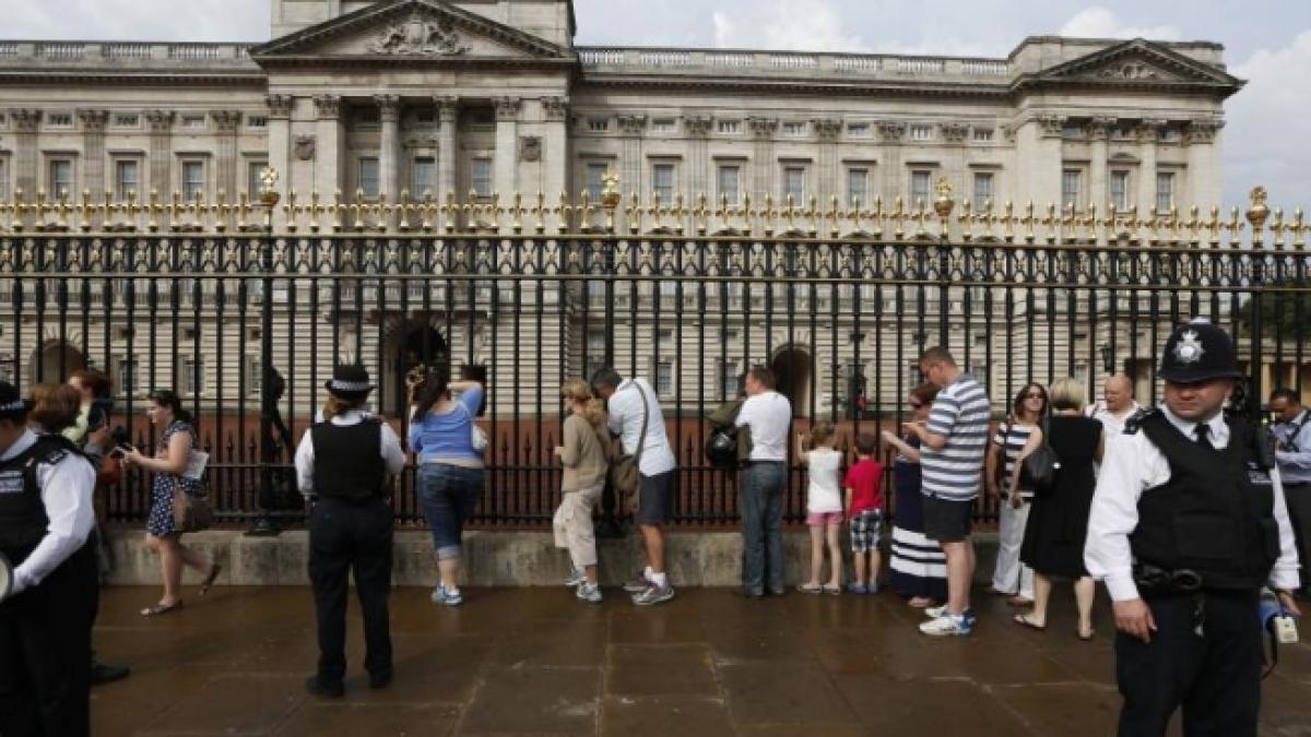 britanicii ironizeaza din nou romanii