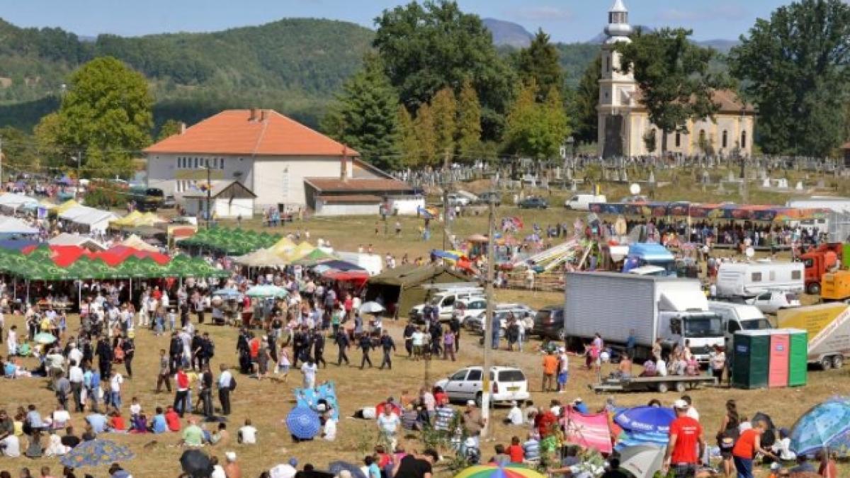 traian basescu sa participam ori de cate ori putem la ceremoniile care l comemoreaza pe avram iancu