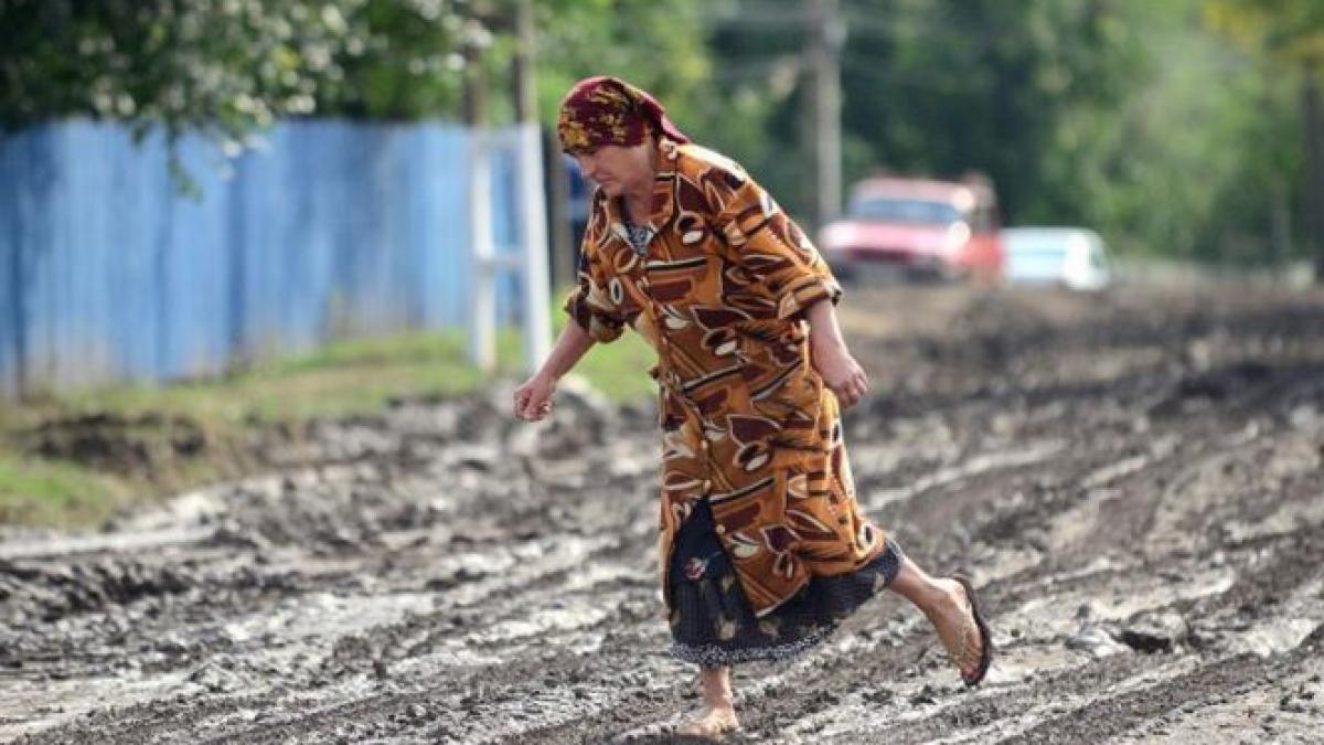 galatenii isi revin cu greu dupa viiturile care le au devastat gospodariile mii de oameni au ramas