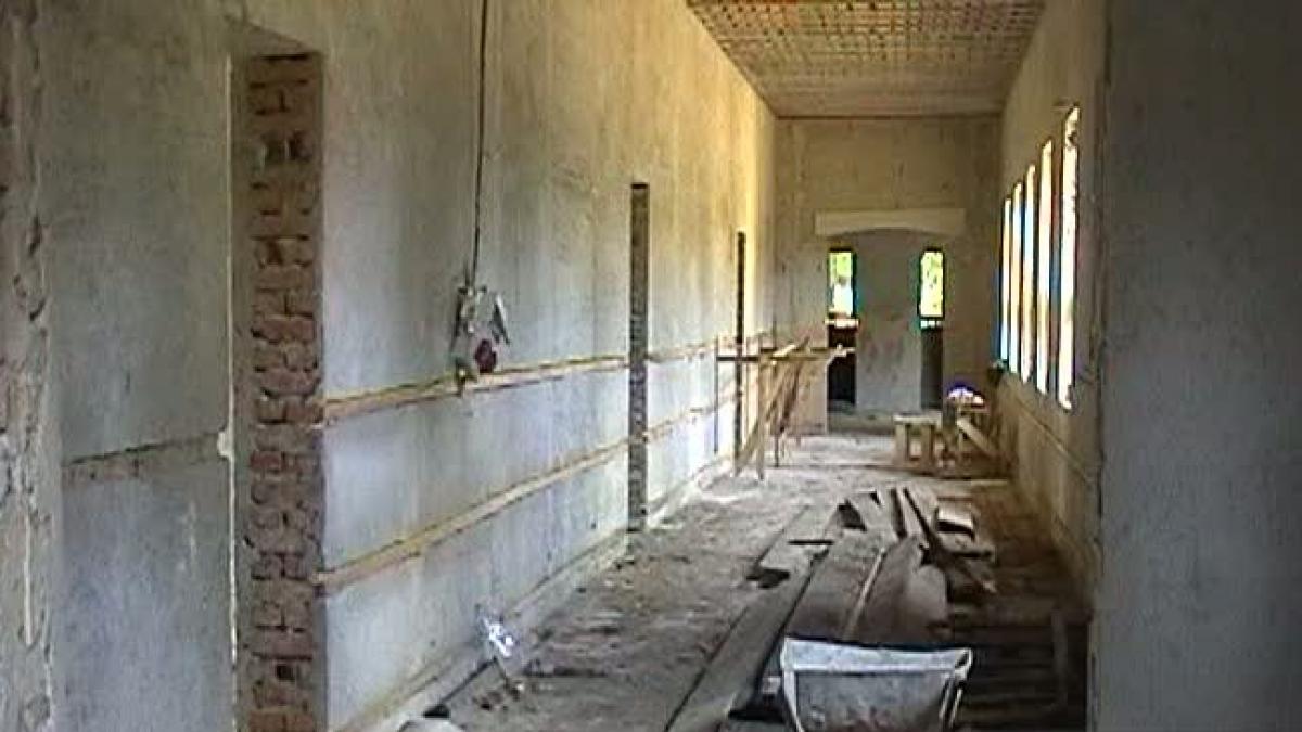 peste 3 milioane de copii incep astazi scoala conditiile in care sunt primiti elevii lasa mult de