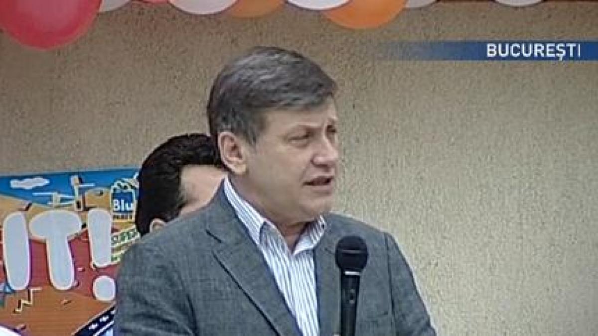 politica din curtea scolii oamenii politici au fost prezenti la deschiderea noului an scolar