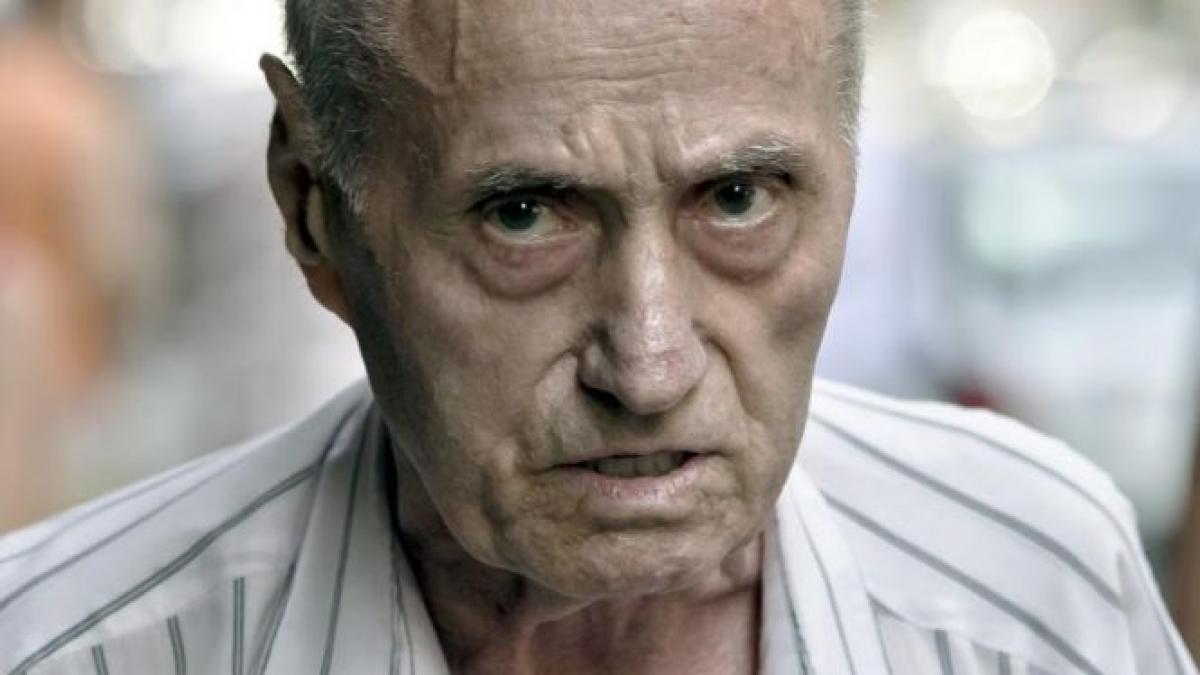 legea care i ar putea lasa pe tortionari fara cel putin 25 din veniturile lor banii vor ajunge la