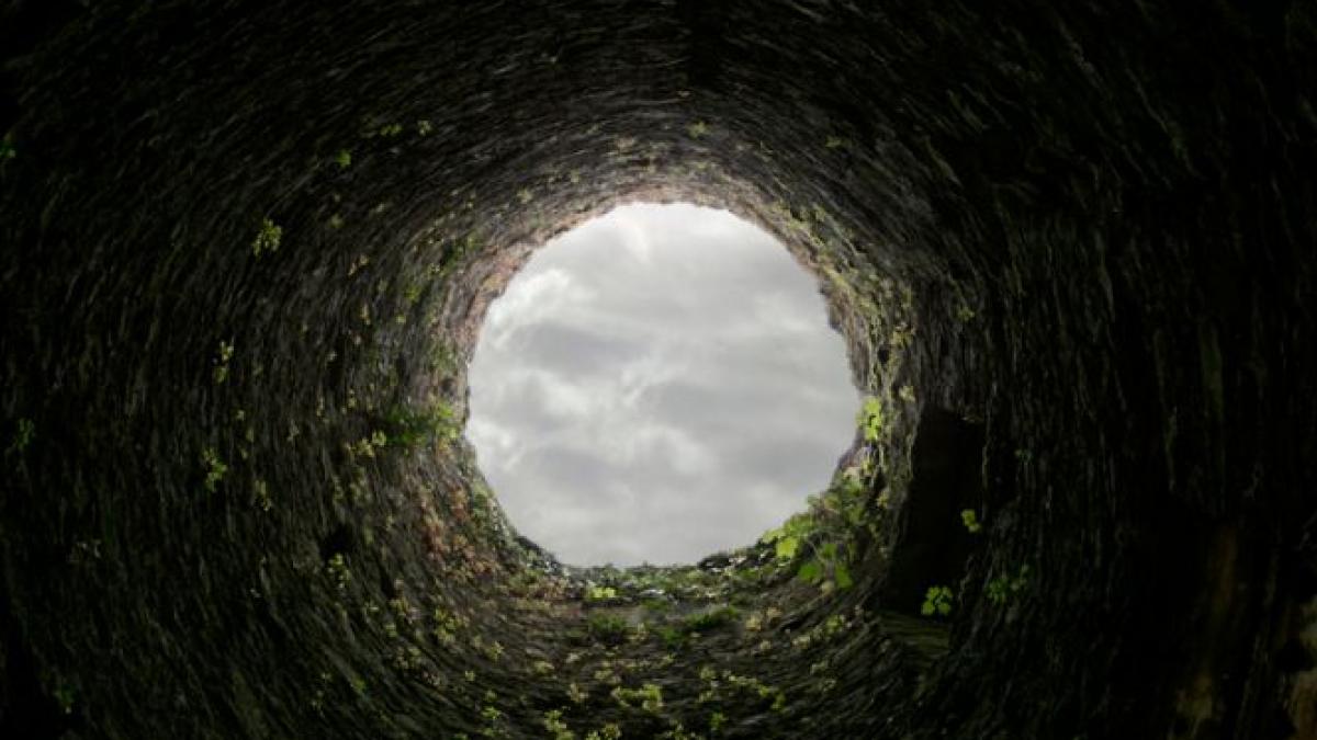 supravietuire miraculoasa femeia a trait 15 zile pe fundul unui put abandonat