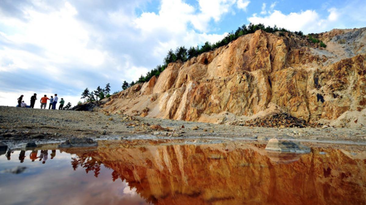cum se poate extrage aurul fara a se folosi cianura solutia gasita de o universitate din sua