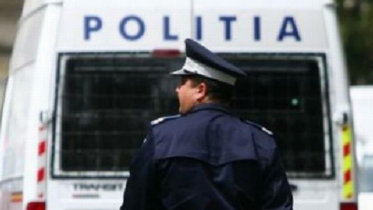 un fost campion mondial la lupte acuzat ca a batut trei barbati