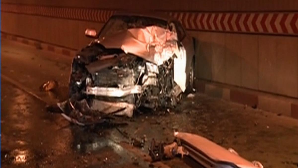 doua accidente rutiere in pasajul unirii doi oameni au fost raniti