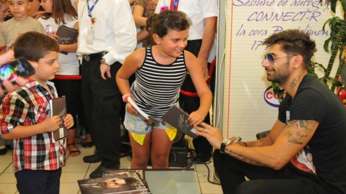 caiete cu fete de vedete la cora antonia inna corina si connect r zambesc de pe caiete de