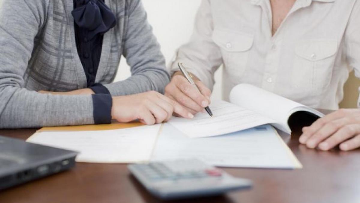 clauzele abuzive din contractele bancare vor putea fi denuntate de la 1 octombrie