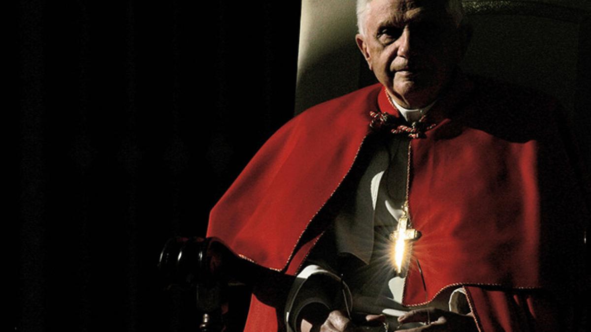 papa emerit benedict al xvi lea rupe tacerea ce s a intamplat in spatele usilor inchise la vatican