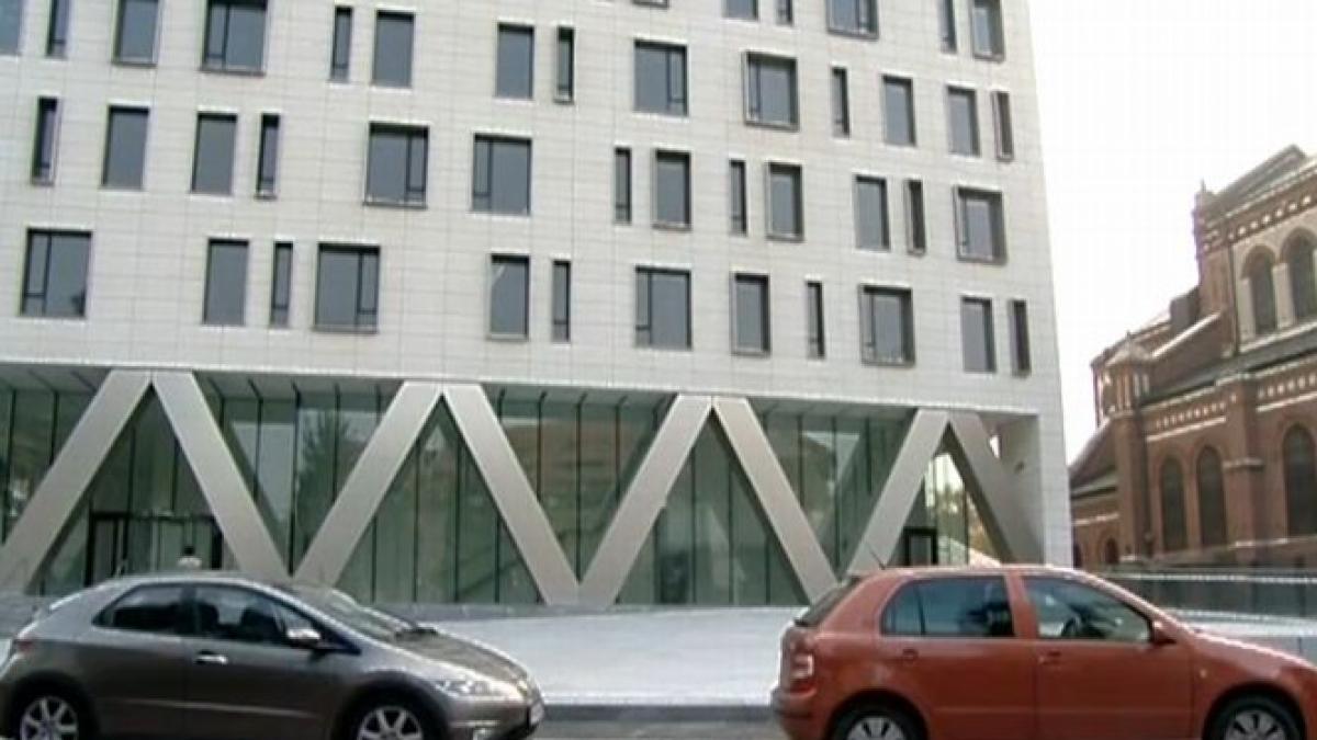 controversata cladire de birouri cathedral plaza va fi pusa la pamant