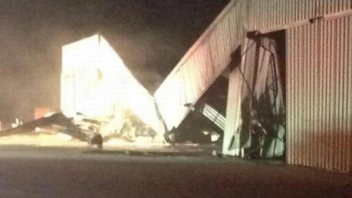 un avion de mici dimensiuni s a prabusit in santa monica