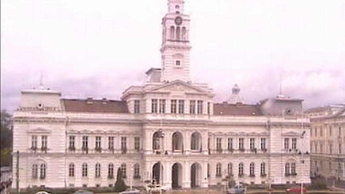 primaria arad executata silit institutia trebuie sa plateasca 350 000 de lei unui aradean