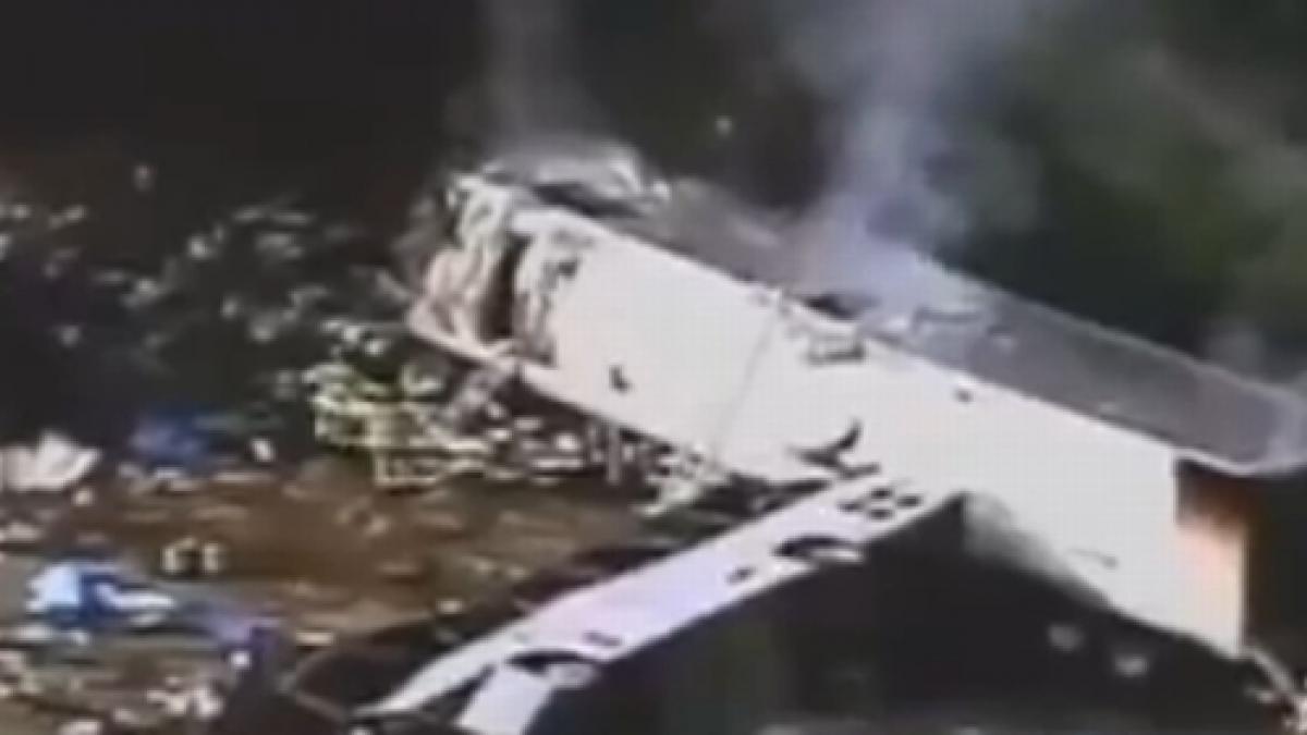 accident teribil in tennessee opt oameni si au pierdut viata