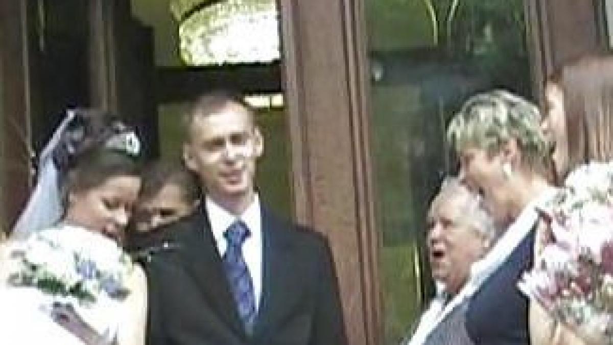 invitatii au inrosit de rusine ce s a intamplat cu mireasa chiar dupa ce a primit binecuvantarea