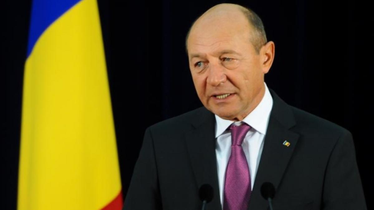 intalnirea dintre presedintele traian basescu si alina mungiu pippidi suspendata