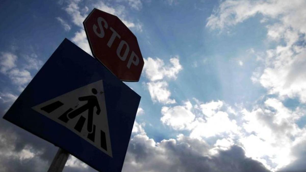 elev de 15 ani lovit mortal de o masina pe trecerea de pietoni din fata liceului