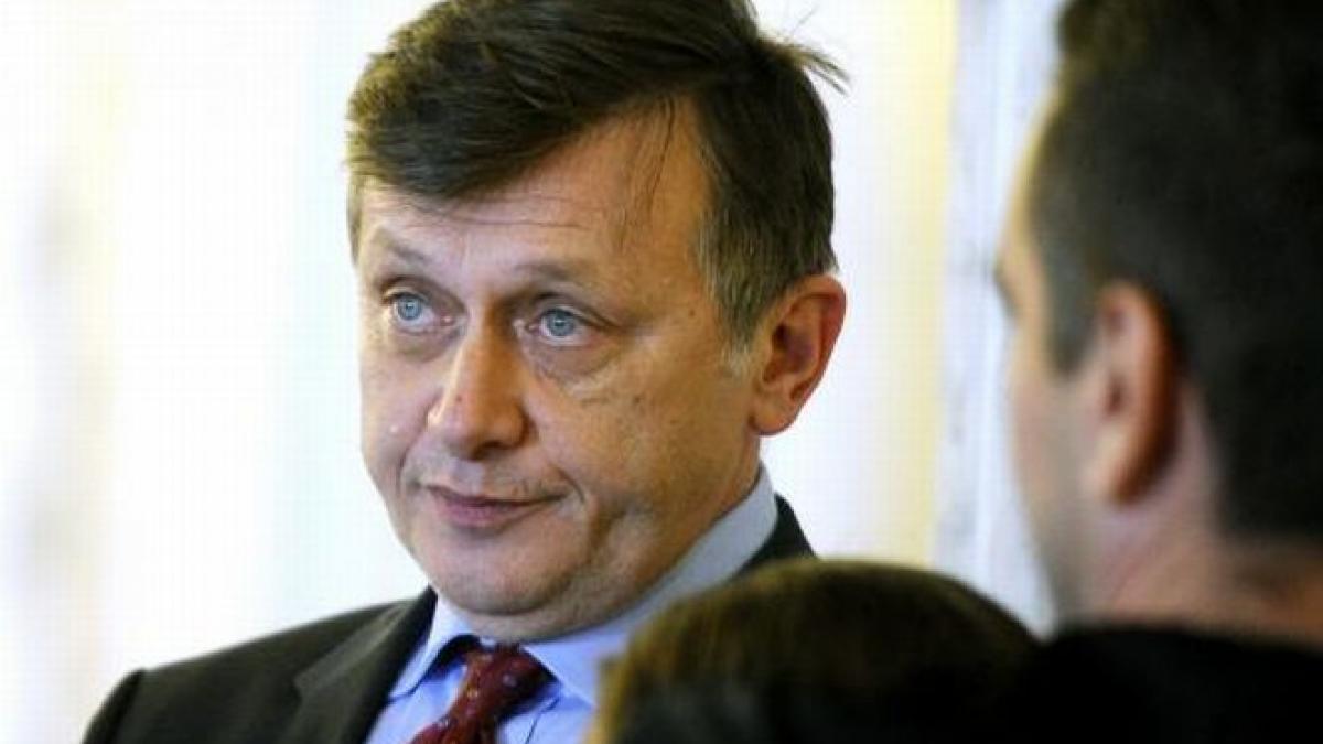 antonescu raspunde atacurilor lui basescu pun declaratiile pe seama unei imbatraniri accelerate