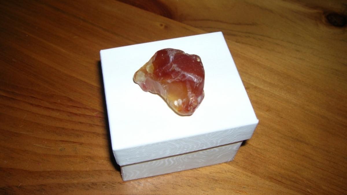 paine si pietre in loc de telefoane mobile atentie la cumparaturile on line