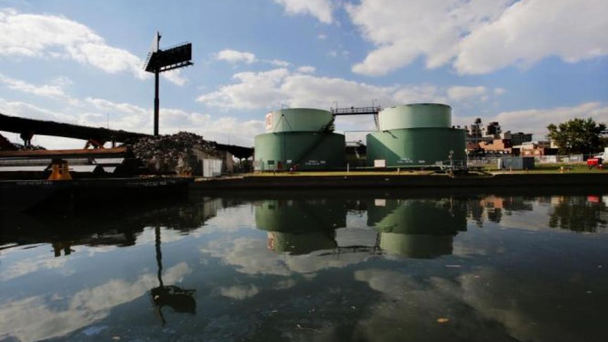 aie sua va depasi rusia in 2014 si va deveni principalul producator de petrol din lume care nu este