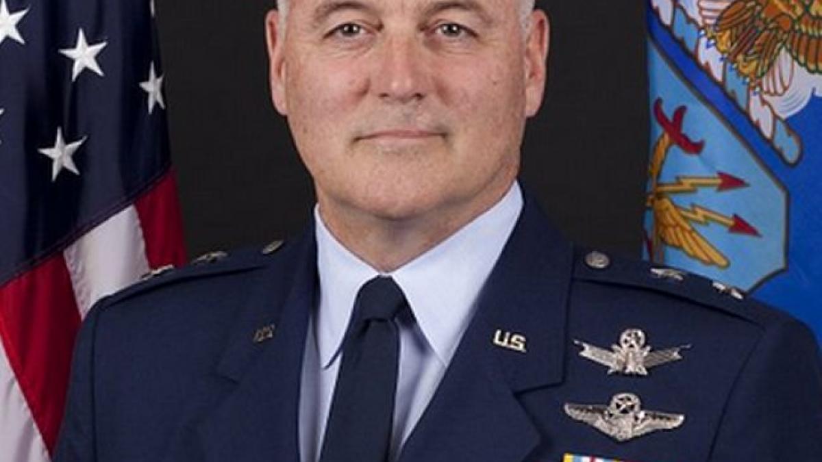 generalul care se ocupa de arsenal nuclear al sua a fost concediat