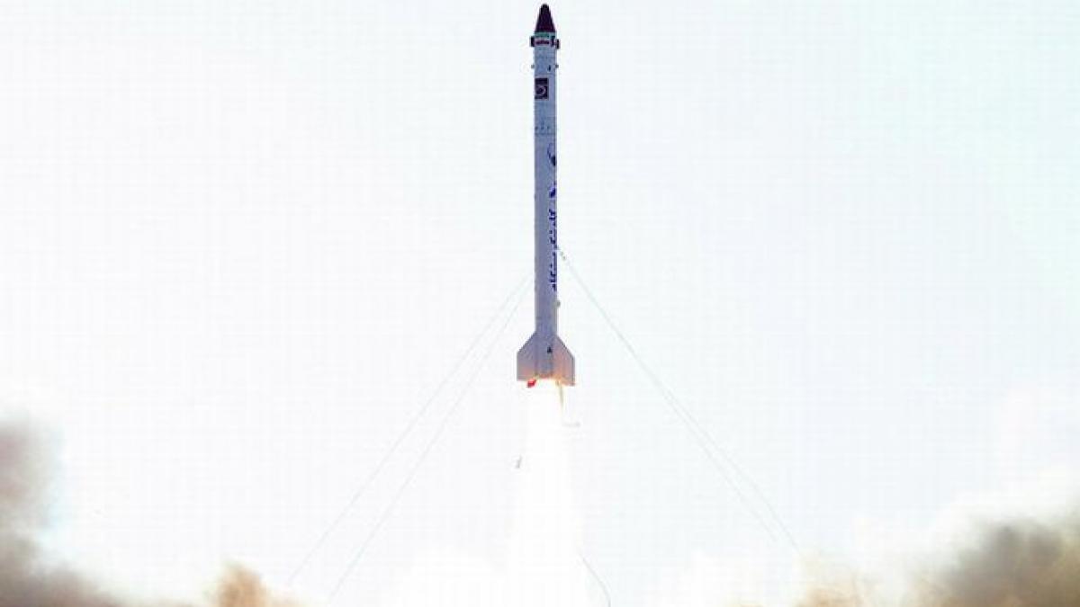 iranul va lansa trei sateliti in spatiu