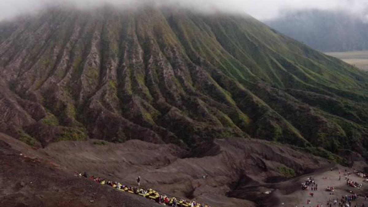 mania lui dumnezeu locul bizar de pe pamant unde oamenii cauta vindecarea