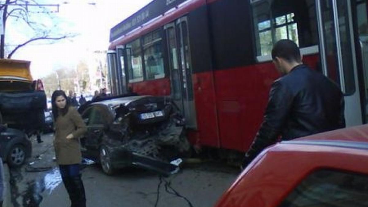 vatmanul care a provocat accidentul din iasi din martie 2011 condamnat la inchisoare cu suspendare