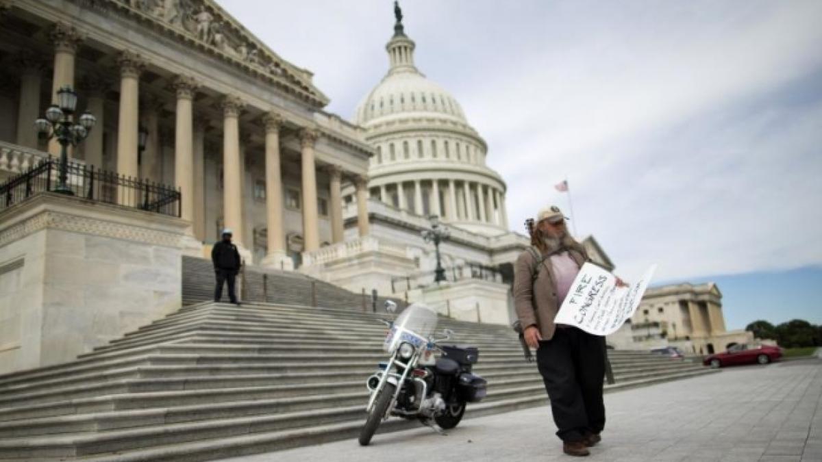 criza din sua se adanceste congresul nu are un plan clar de prevenire a falimentului