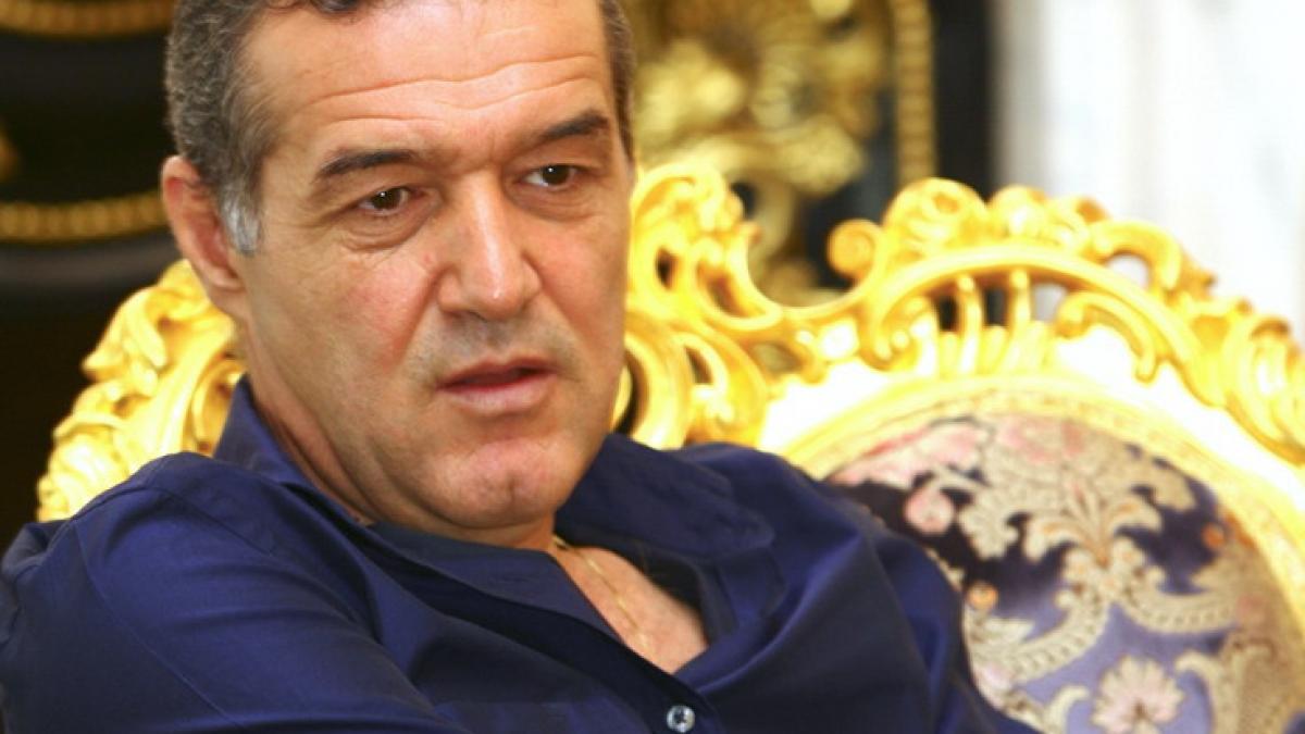becali ii roaga pe mihai stoica si pe reghecampf sa fie mai smeriti si mai umili