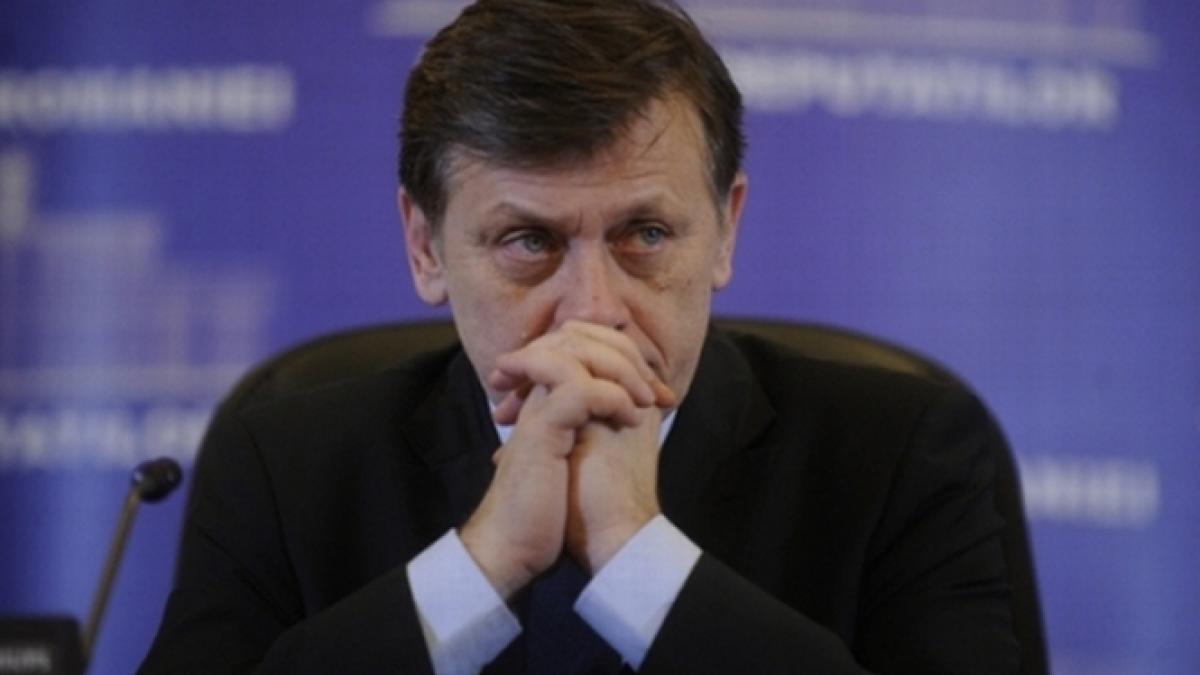 antonescu nu a fost invitat la cotroceni la depunerea juramantului de catre gerea surse presedintia