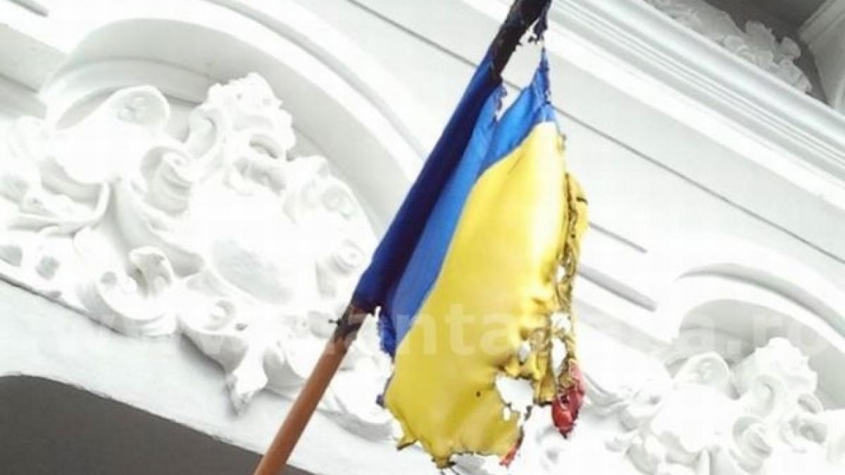 steagul romaniei incendiat la targu mures