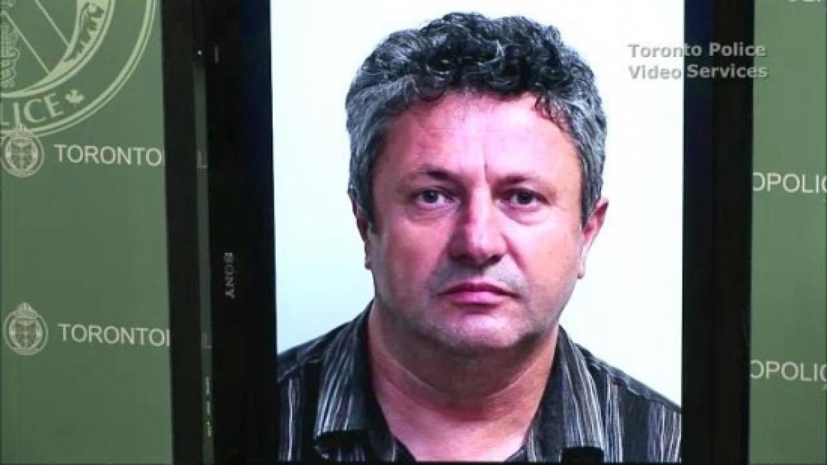 un preot roman din canada acuzat ca ar fi violat mai multe enoriase