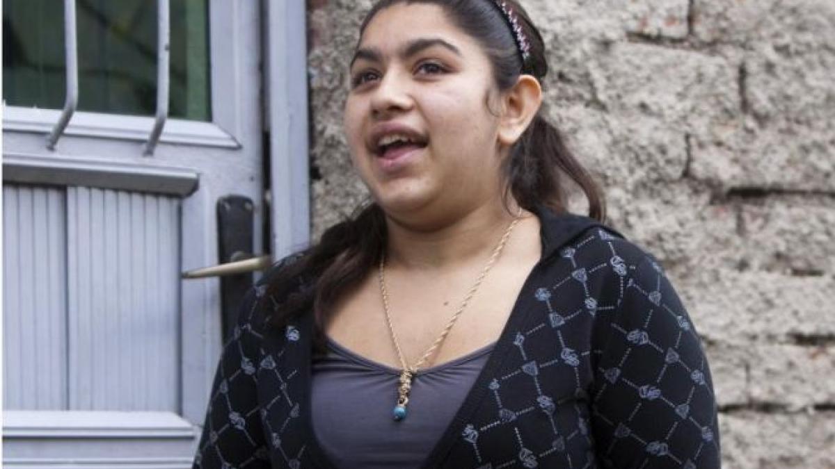 familia roma expulzata din franta a fost agresata in kosovo