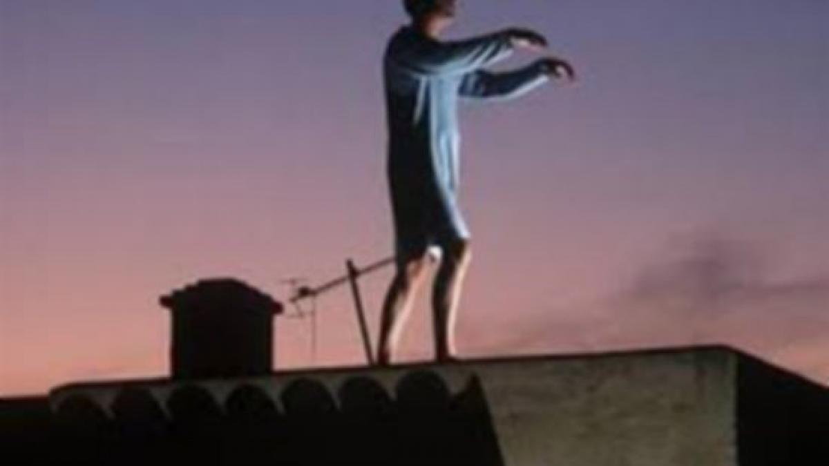 un somnambul a ramas blocat intre doua stanci timp de doua zile si jumatate vezi cum a fost salvat