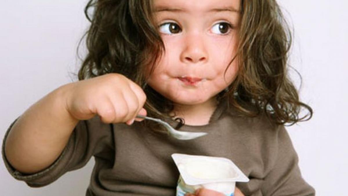 senatorii au decis copiii pot primi lapte batut sana si chefir in gradinite si scoli