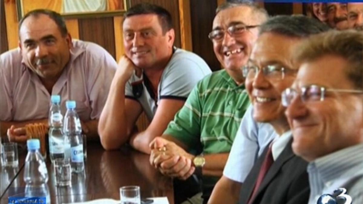 vacanta la secret o deplasare cu scop informativ a chevron s a transformat intr o excursie de lux