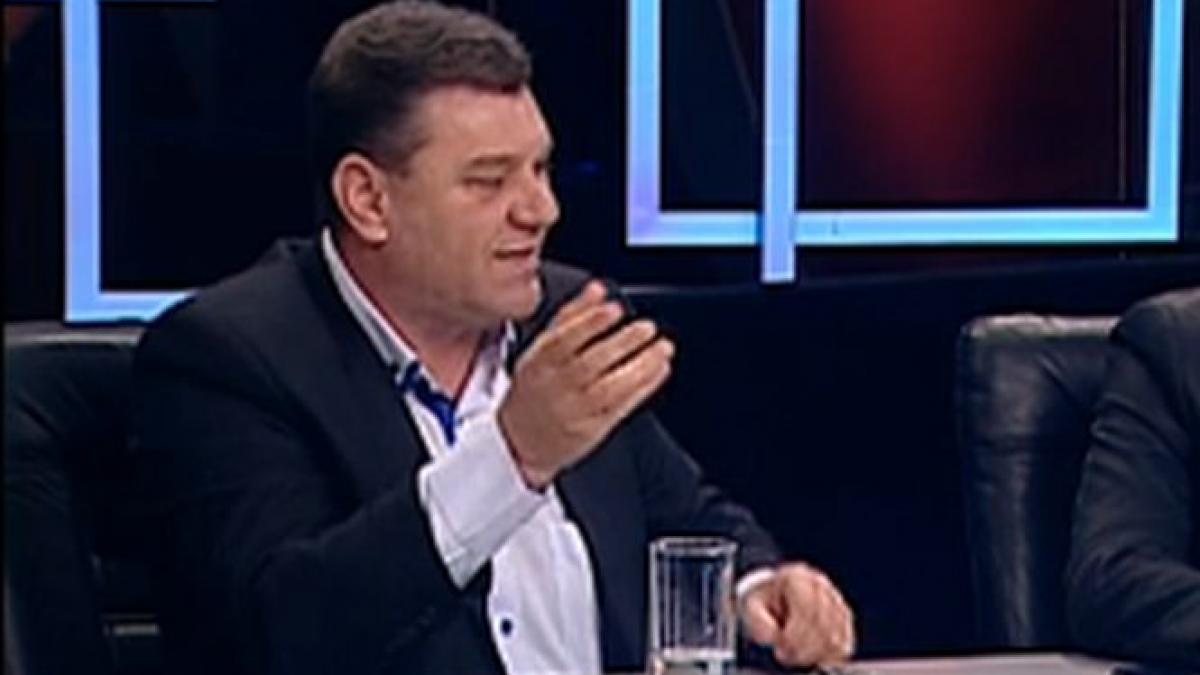 dumitru coarna politicul intra cu bocancii in invatamant in politie in medicina