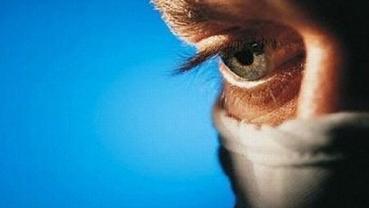 medicul din petrosani care a operat piciorul sanatos al unei paciente are dreptul sa profeseze in