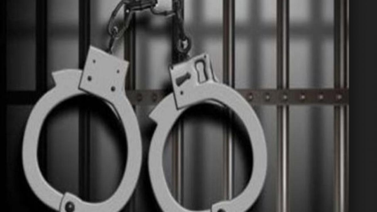 ani grei de inchisoare pentru doi angajati ai unei primarii din vaslui acestia si au insusit din