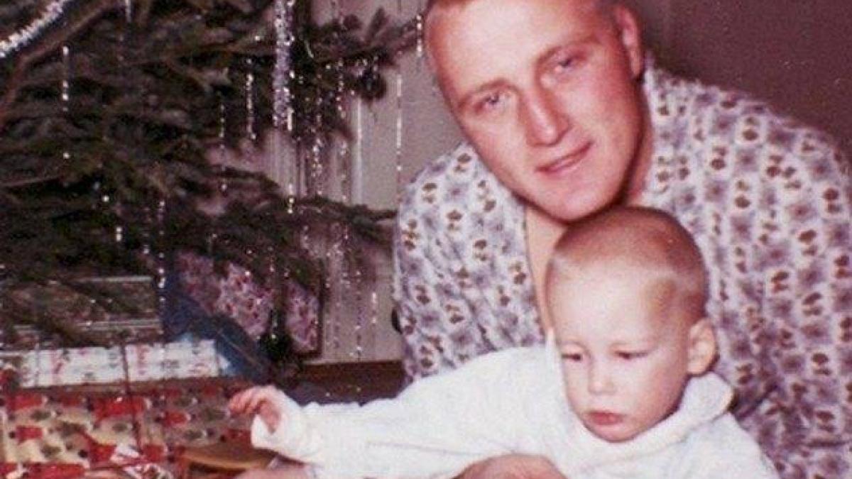 tatal meu este eroul care m a tinut in viata o poveste impresionanta despre dragoste si ambitie