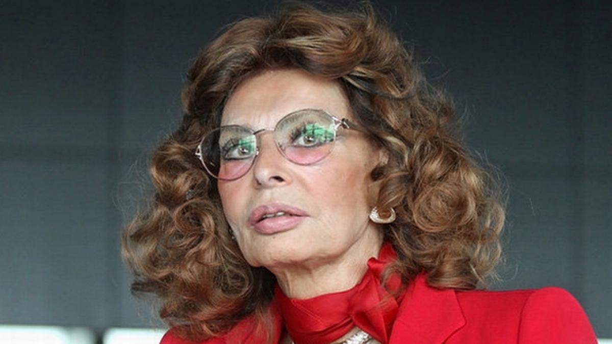 dupa un proces de 40 de ani sophia loren a batut fiscul