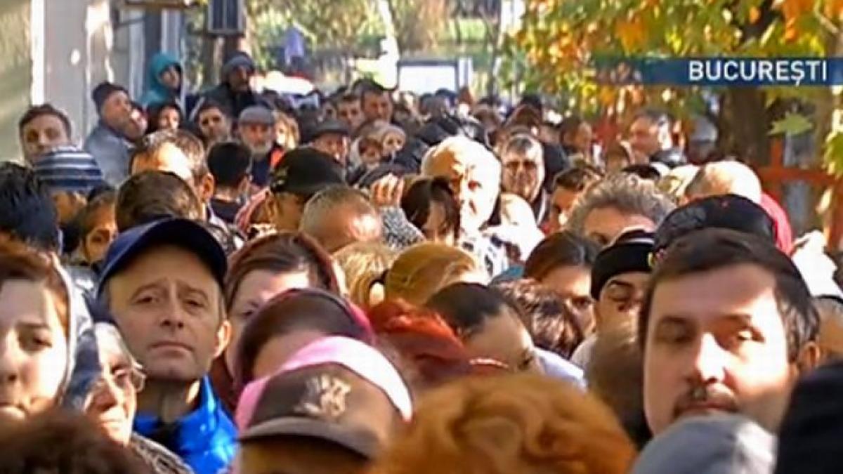 cum au ajuns oameni fara niciun dumnezeu la moastele sf dimitrie