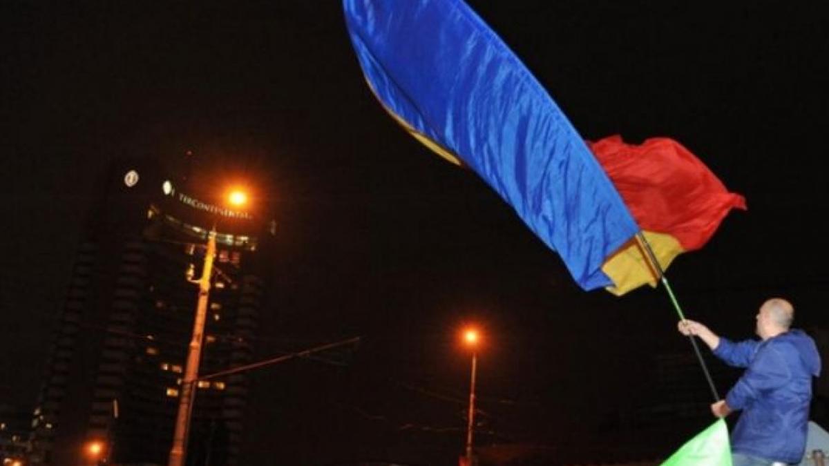 a noua duminica de proteste fata de rosia montana 3 000 de oameni au manifestat timp de sase ore