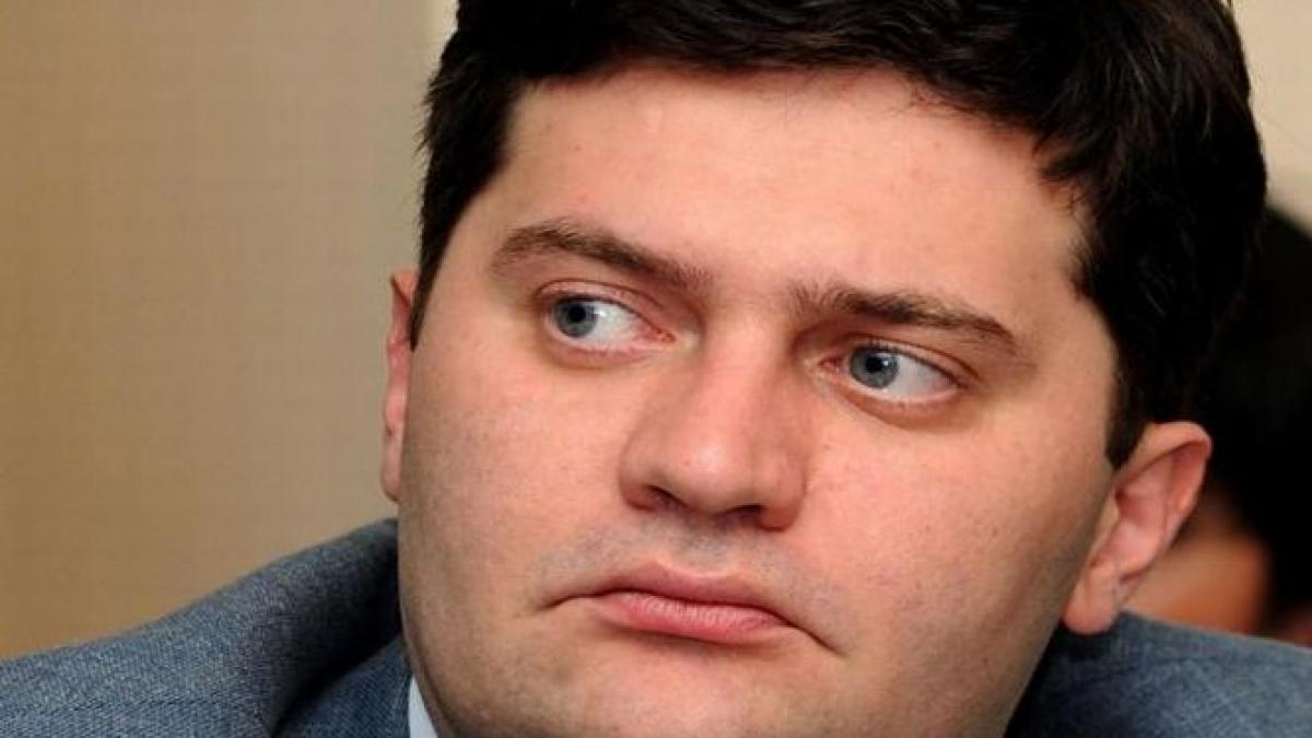 fostul ministru al apararii din georgia a fost condamnat la inchisoare