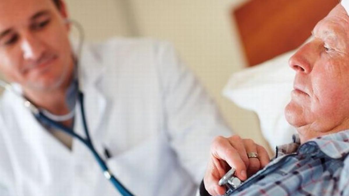 Un primar din Franţa a intrat în greva foamei pentru a ajuta un medic român să profeseze în localitatea sa