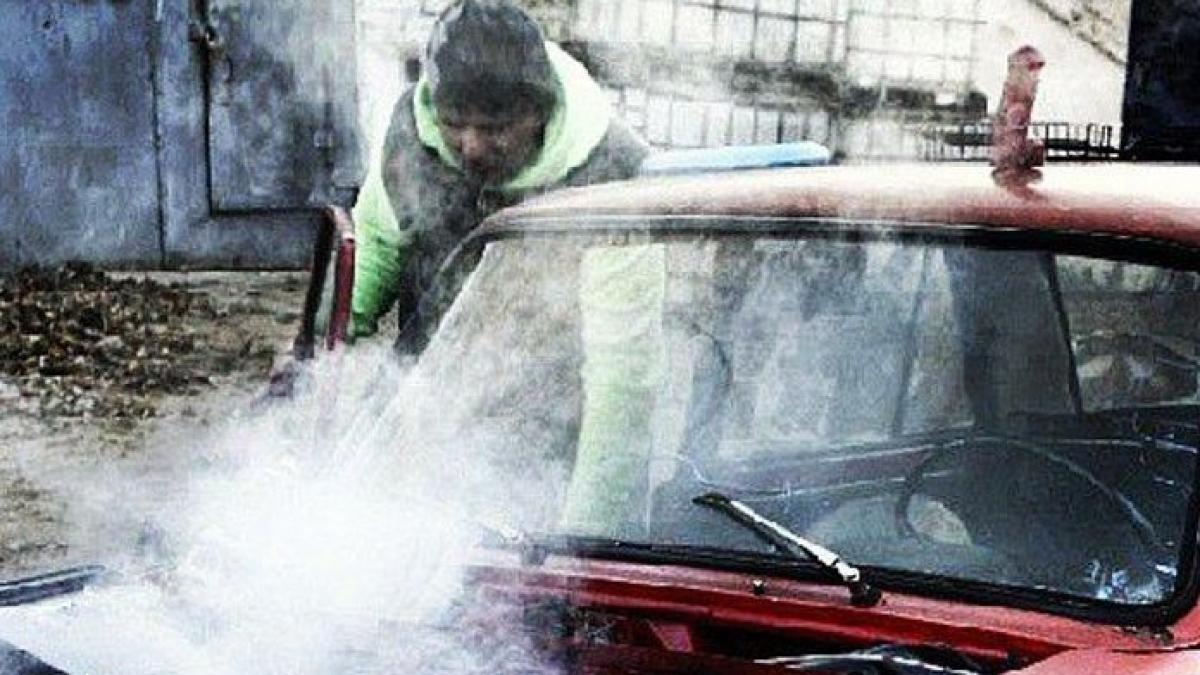 acesta este cel mai original tunning auto in romania o astfel de masina s ar vinde ca painea calda