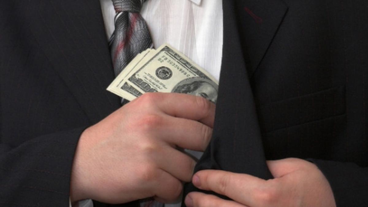 interceptari din dosarul evazionistilor fiul procuroarei angela nicolae ameninta membrii retelei